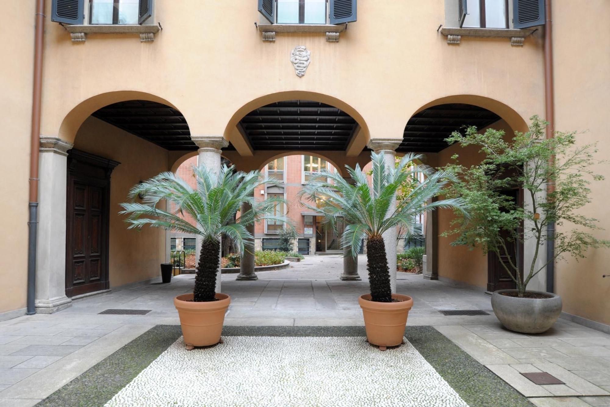 Apartment Lanzone Mailand